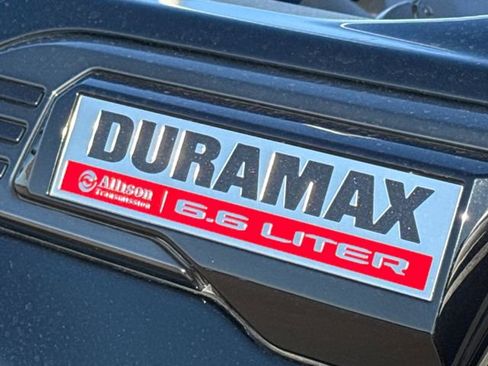 Used 2024 GMC Sierra 2500 AT4 w/ Max Trailering Package image 6