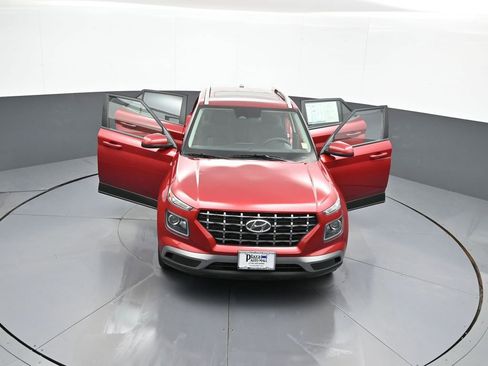 Certified 2024 Hyundai Venue SEL FWD image 46