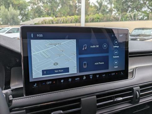 New 2025 Lincoln Corsair FWD w/ Equipment Group 101A image 8