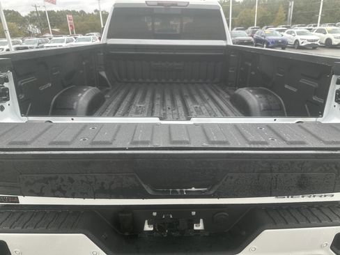 New 2026 GMC Sierra 3500 Denali w/ Denali Reserve Package image 8