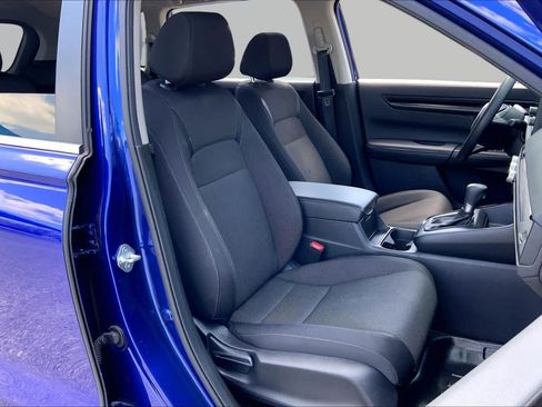 Used 2025 Honda CR-V EX image 9