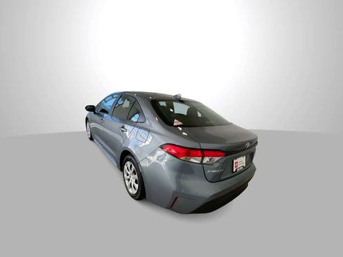 Used 2024 Toyota Corolla LE image 6