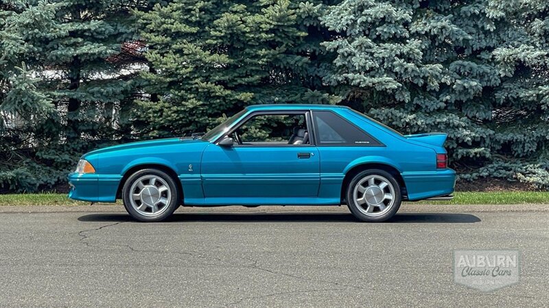 Used 1993 Ford Mustang Cobra RWD image 2