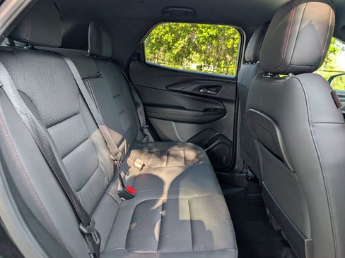 Used 2022 Chevrolet TrailBlazer RS AWD/4WD image 19
