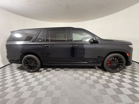 Used 2022 Cadillac Escalade ESV Sport Platinum w/ LPO, Floor Liner Package image 9