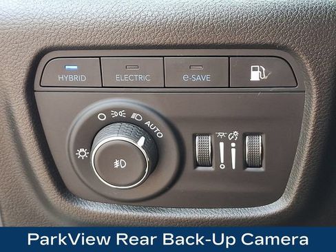 Used 2022 Jeep Grand Cherokee Limited 4xe w/ Luxury Tech Group II AWD/4WD image 9