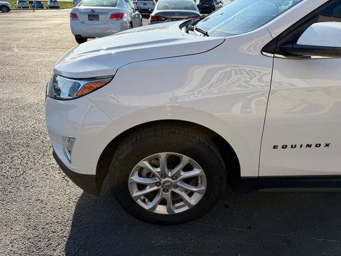Used 2018 Chevrolet Equinox LT image 12