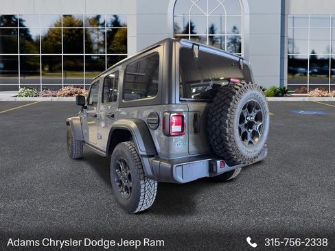 Used 2023 Jeep Wrangler Unlimited w/ Cold Weather Group image 5