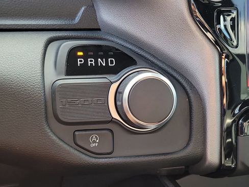 Used 2025 RAM 1500 Big Horn RWD image 29