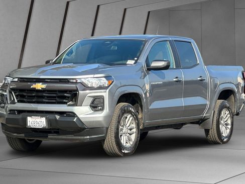 Certified 2024 Chevrolet Colorado LT w/ LT Convenience Package image 8
