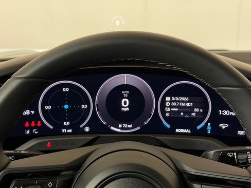 Used 2026 Porsche Taycan image 21