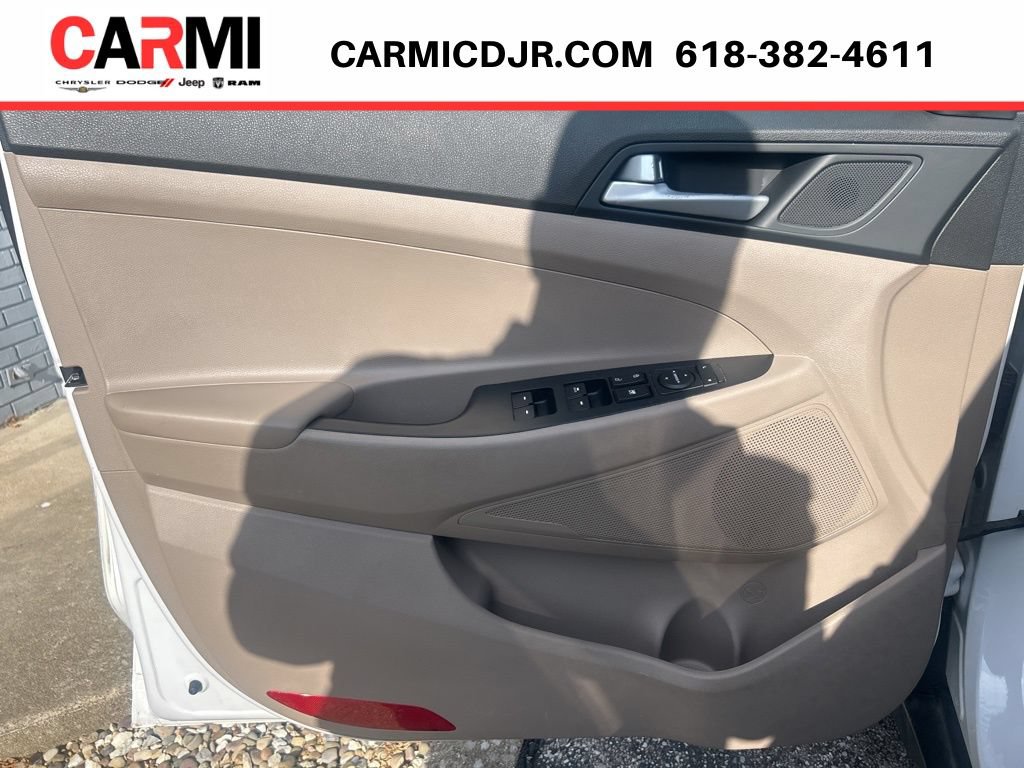 Used 2019 Hyundai Tucson Value FWD image 11