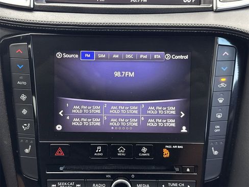 Used 2019 INFINITI QX50 Essential w/ Premium Heat Package image 28