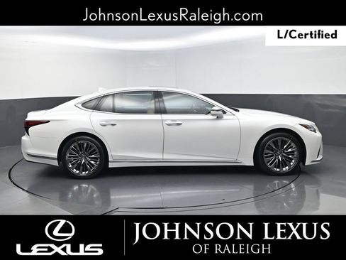 Certified 2021 Lexus LS 500 w/ Accessory Package (Z2) RWD image 6