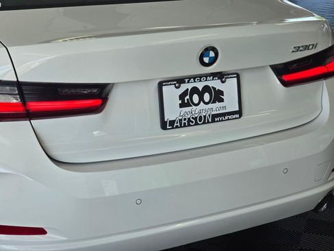Used 2025 BMW 330i Sedan RWD image 12