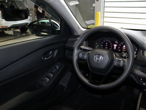 Certified 2024 Honda Accord EX image 19