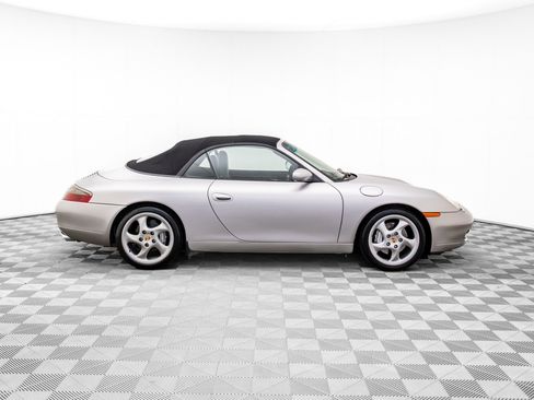 Used 2000 Porsche 911 Carrera 4 image 8