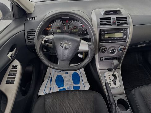Used 2012 Toyota Corolla S FWD image 25