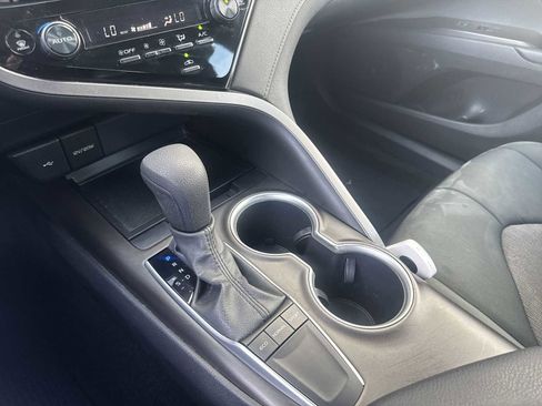 Used 2023 Toyota Camry LE image 19