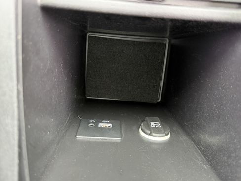 Used 2014 Dodge Dart Limited w/ Technology Group FWD image 35