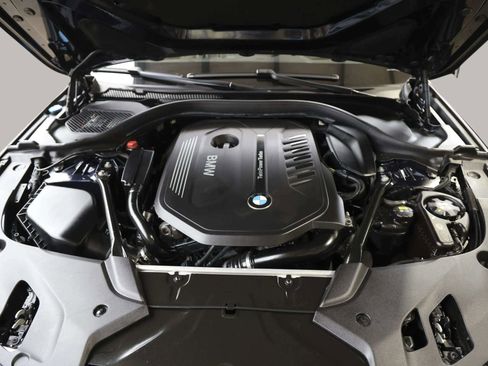Used 2017 BMW 540i xDrive image 36