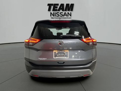 Used 2021 Nissan Rogue SV AWD/4WD image 5