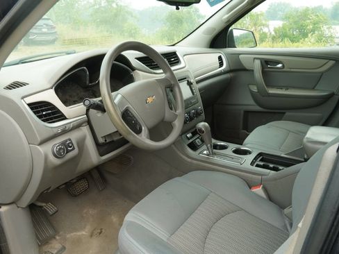 Used 2015 Chevrolet Traverse LS AWD/4WD image 3