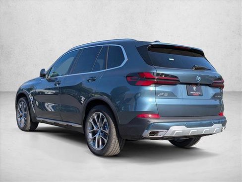 New 2026 BMW X5 xDrive50e AWD/4WD image 8