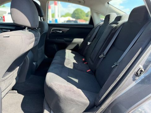 Used 2014 Nissan Altima 2.5 SV FWD image 10