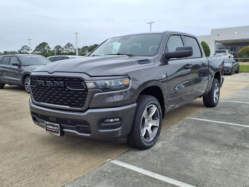 New 2026 RAM 1500 Express RWD image 3