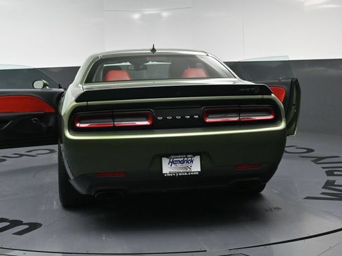 Used 2022 Dodge Challenger SRT Hellcat Redeye RWD image 27