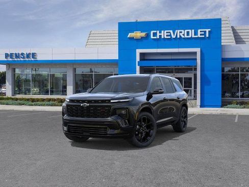 New 2026 Chevrolet Traverse RS image 8
