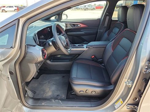 New 2025 Chevrolet Equinox EV RS image 11