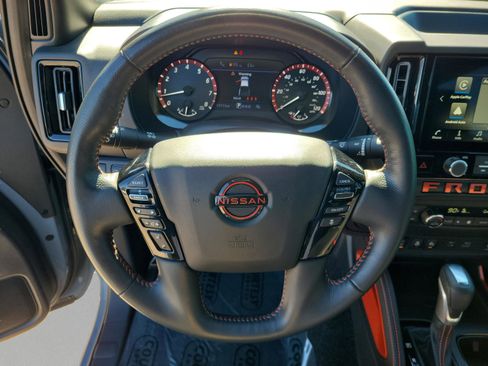 Certified 2025 Nissan Frontier Pro-X w/ Pro Convenience Package image 18