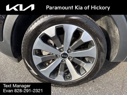 Used 2021 Kia Telluride EX w/ EX Premium Package image 9