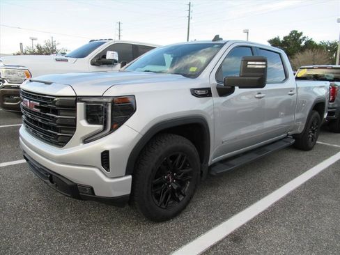 Certified 2022 GMC Sierra 1500 Elevation w/ Preferred Package image 2