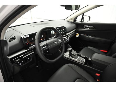 New 2026 Kia Sportage EX image 16