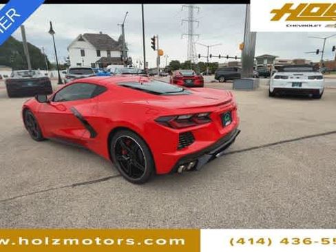 Certified 2022 Chevrolet Corvette Stingray Preferred Cpe w/ Engine Appearance Package RWD image 8