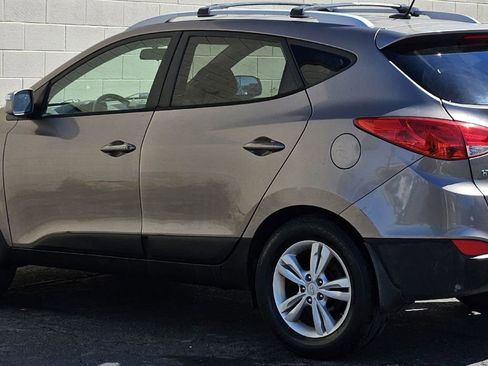 Used 2012 Hyundai Tucson GLS FWD image 3