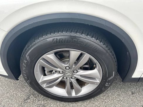 Used 2023 Acura MDX SH-AWD image 10