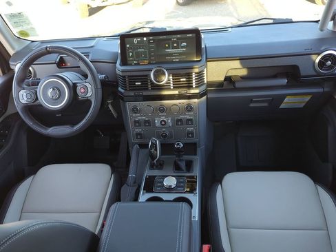 New 2025 INEOS Grenadier Fieldmaster Edition image 13