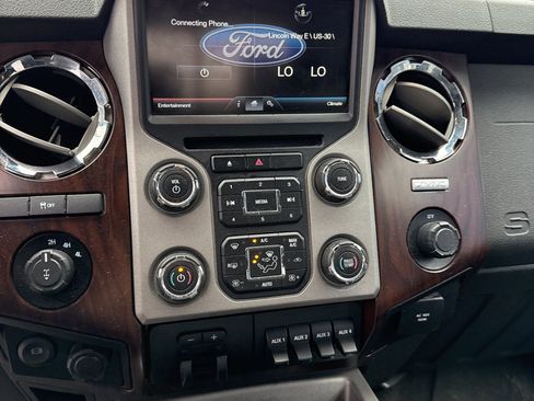 Used 2016 Ford F250 Lariat w/ Snow Plow Prep Package image 11