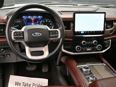 Used 2024 Ford Expedition Max Limited image 32