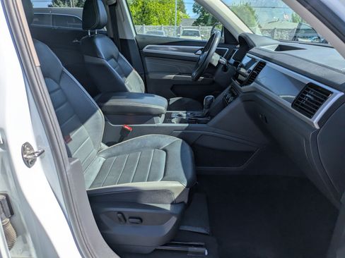 Used 2022 Volkswagen Atlas SEL Premium AWD/4WD image 36