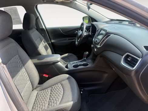 Used 2020 Chevrolet Equinox LT FWD image 15