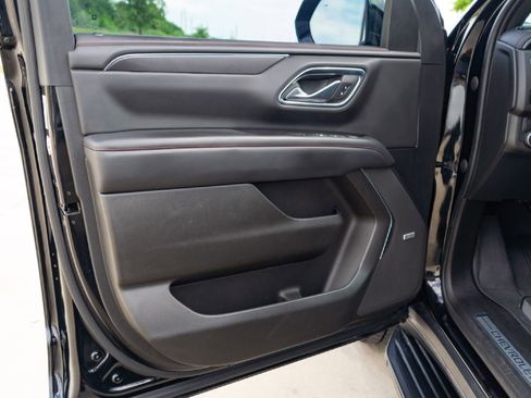 Used 2022 Chevrolet Tahoe RST w/ Luxury Package image 20