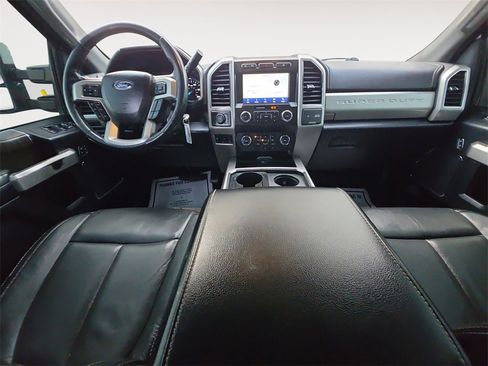 Used 2020 Ford F250 Lariat w/ Lariat Value Package image 10