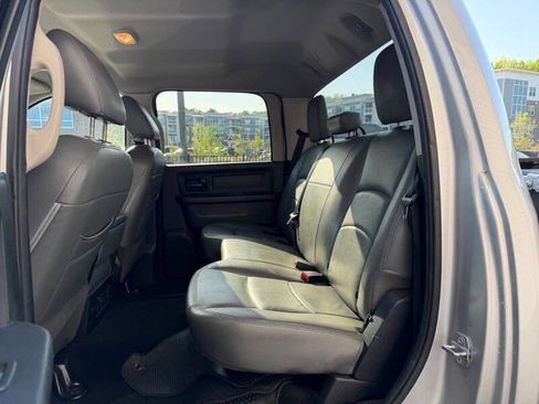 Used 2014 RAM 1500 Express RWD image 7