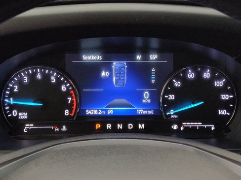 Used 2020 Ford Explorer XLT w/ Equipment Group 202A AWD/4WD image 23