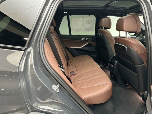 Used 2024 BMW X5 M60i w/ Climate Comfort Package image 19